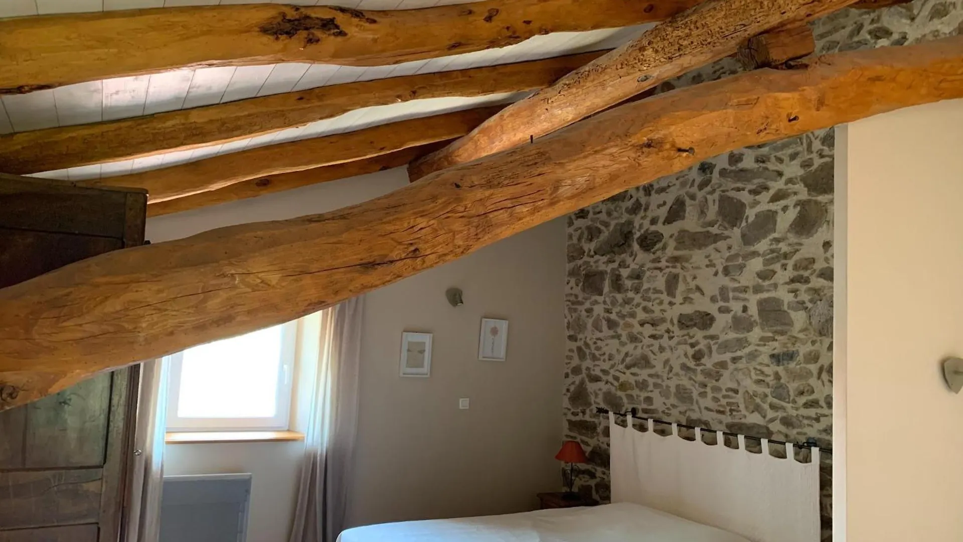 Charming Holiday Home Near The Forest Saint-Beauzire   Saint-Beauzire (Haute-Loire)